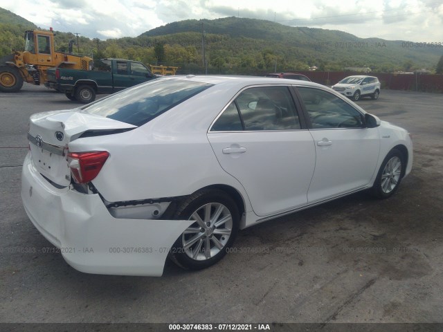 Photo 3 VIN: 4T1BD1FK1EU117786 - TOYOTA CAMRY HYBRID 