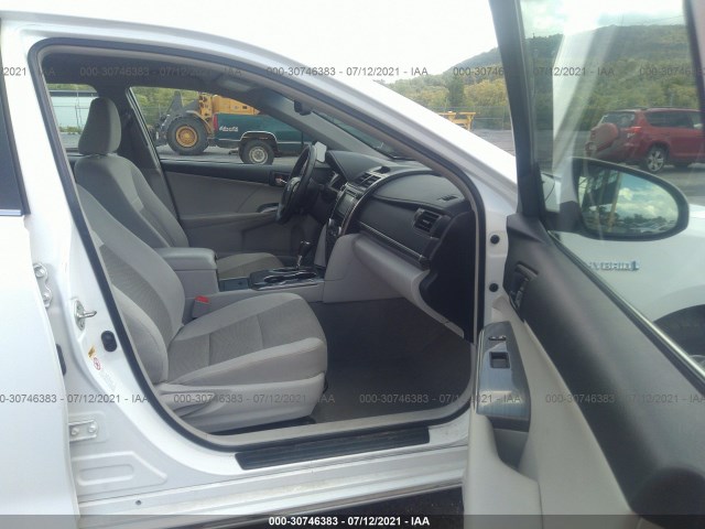 Photo 4 VIN: 4T1BD1FK1EU117786 - TOYOTA CAMRY HYBRID 