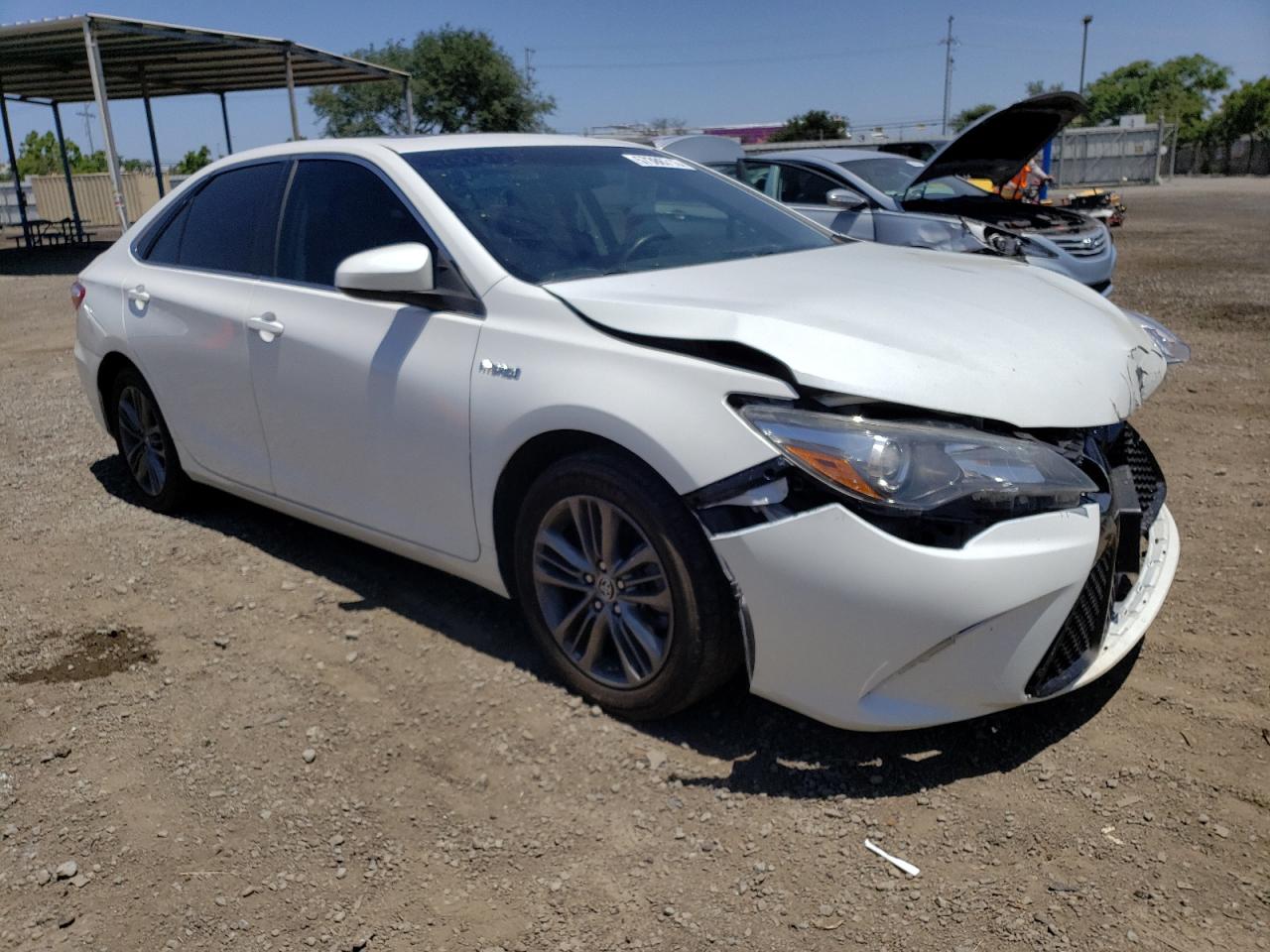 Photo 3 VIN: 4T1BD1FK1FU162888 - TOYOTA CAMRY 