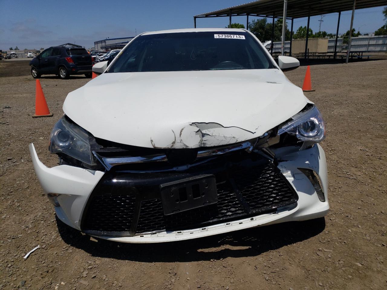 Photo 4 VIN: 4T1BD1FK1FU162888 - TOYOTA CAMRY 