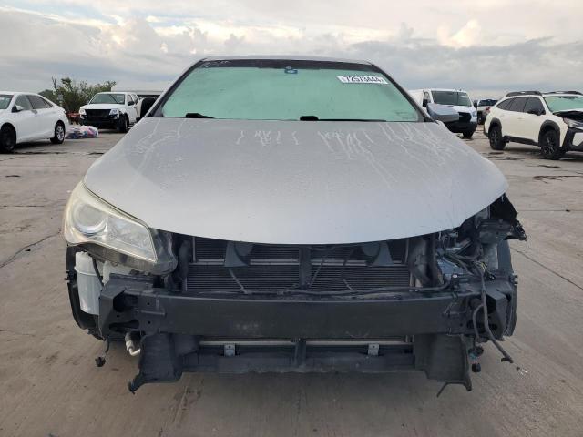 Photo 4 VIN: 4T1BD1FK1FU165872 - TOYOTA CAMRY HYBR 