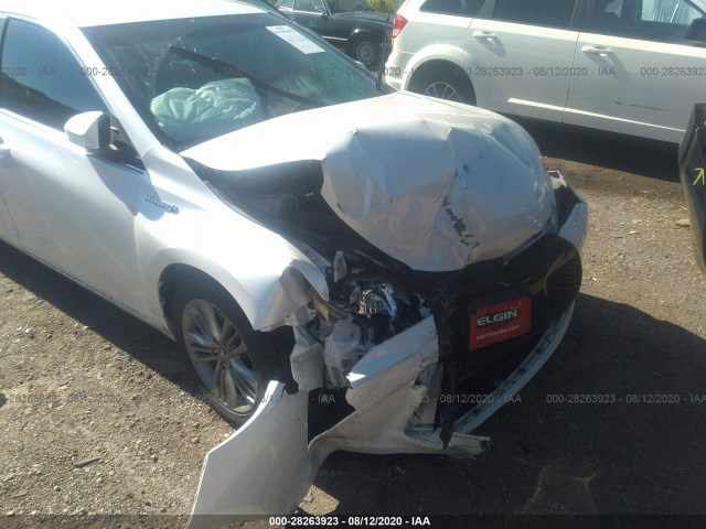 Photo 5 VIN: 4T1BD1FK1FU175267 - TOYOTA CAMRY HYBRID 