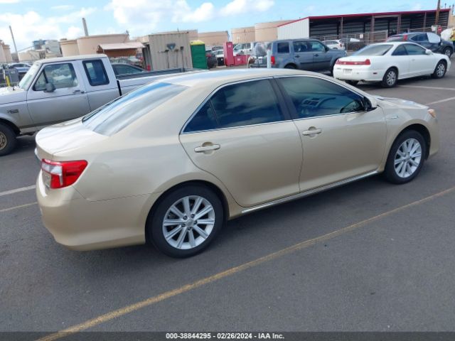 Photo 3 VIN: 4T1BD1FK2CU005818 - TOYOTA CAMRY HYBRID 