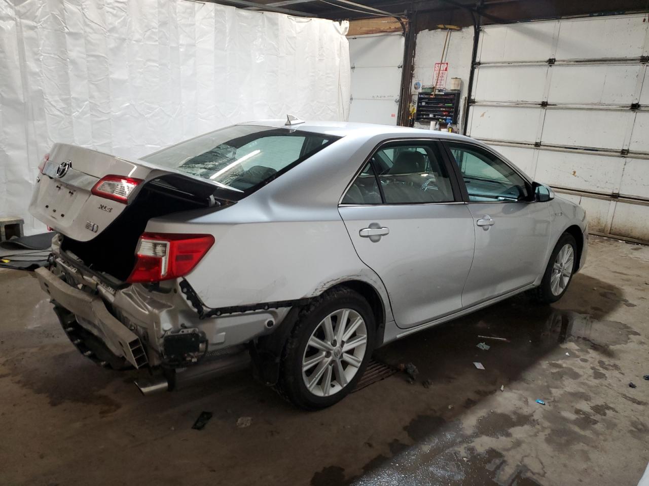 Photo 2 VIN: 4T1BD1FK2CU038334 - TOYOTA CAMRY 