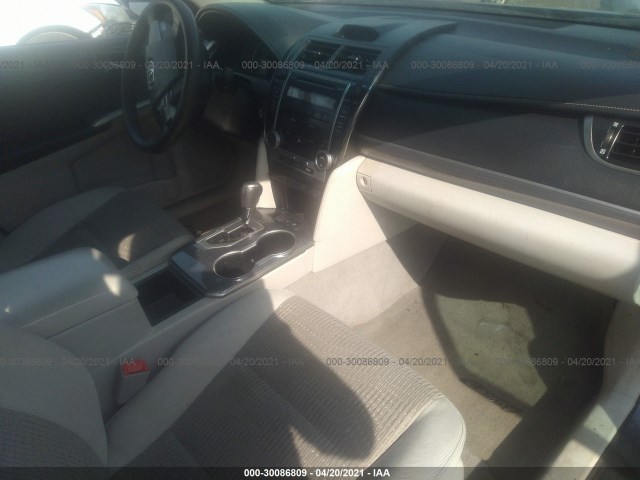 Photo 4 VIN: 4T1BD1FK2CU055358 - TOYOTA CAMRY HYBRID 