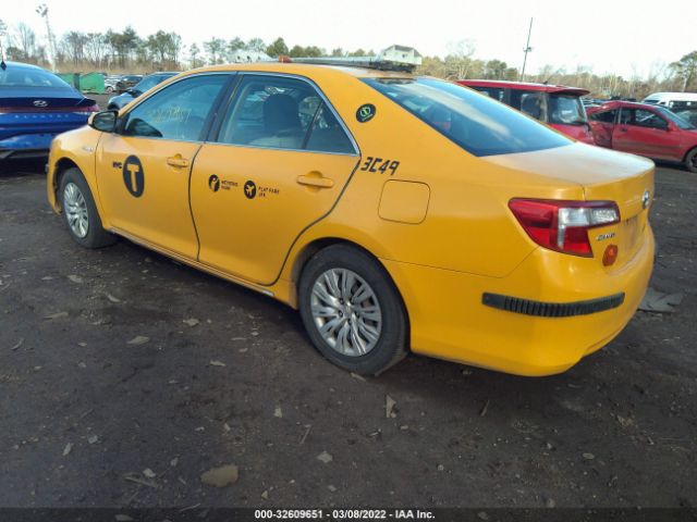 Photo 2 VIN: 4T1BD1FK2DU063834 - TOYOTA CAMRY HYBRID 