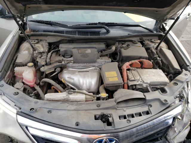 Photo 6 VIN: 4T1BD1FK2EU112810 - TOYOTA CAMRY HYBR 