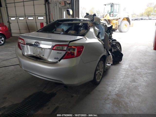 Photo 3 VIN: 4T1BD1FK2EU132619 - TOYOTA CAMRY HYBRID 