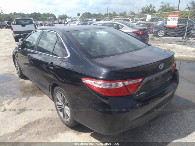 Photo 2 VIN: 4T1BD1FK2FU160132 - TOYOTA CAMRY HYBRID 