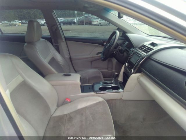 Photo 4 VIN: 4T1BD1FK3CU010705 - TOYOTA CAMRY HYBRID 