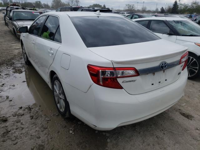 Photo 2 VIN: 4T1BD1FK3CU046197 - TOYOTA CAMRY HYBR 