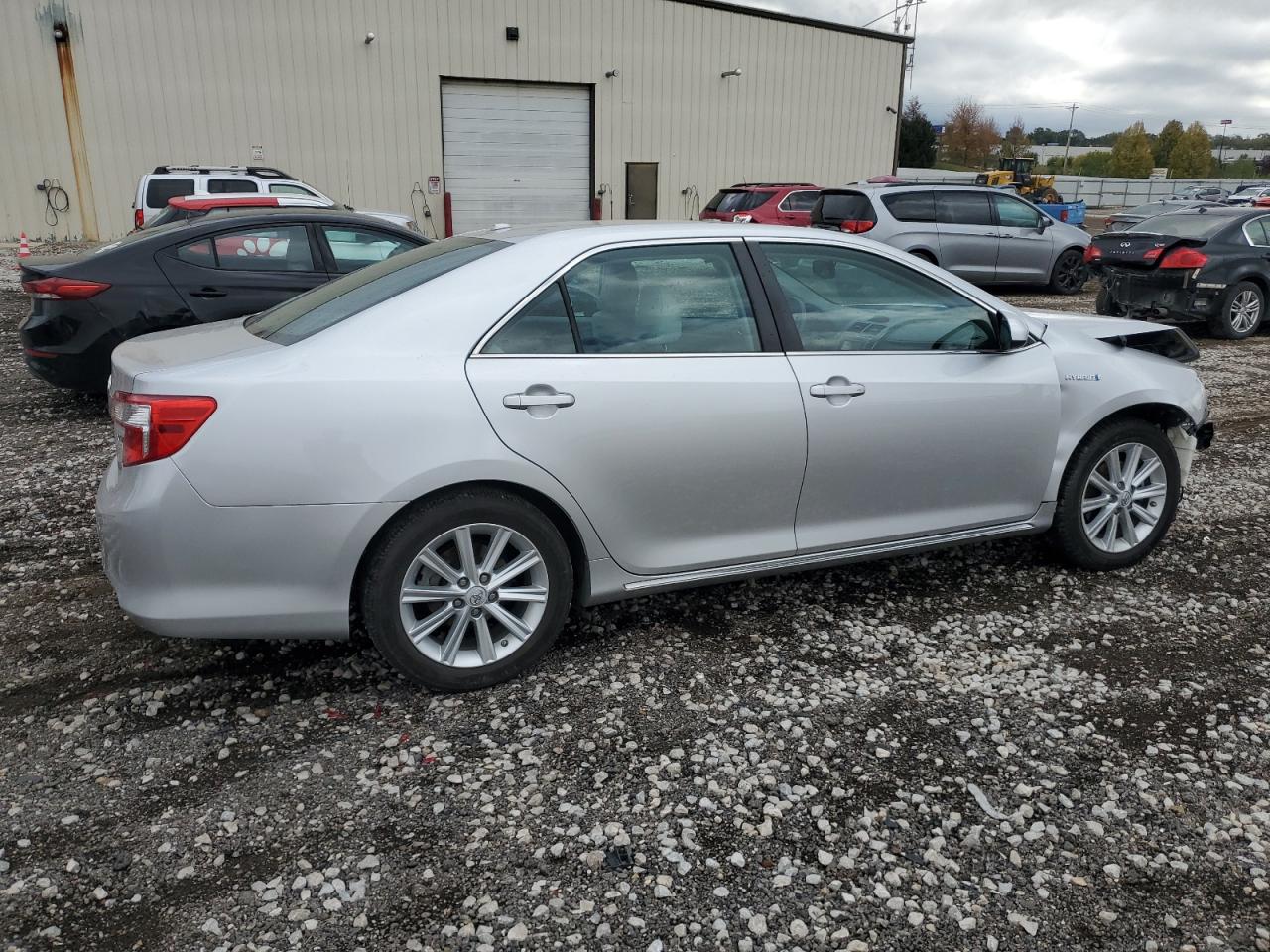 Photo 2 VIN: 4T1BD1FK3EU099906 - TOYOTA CAMRY 