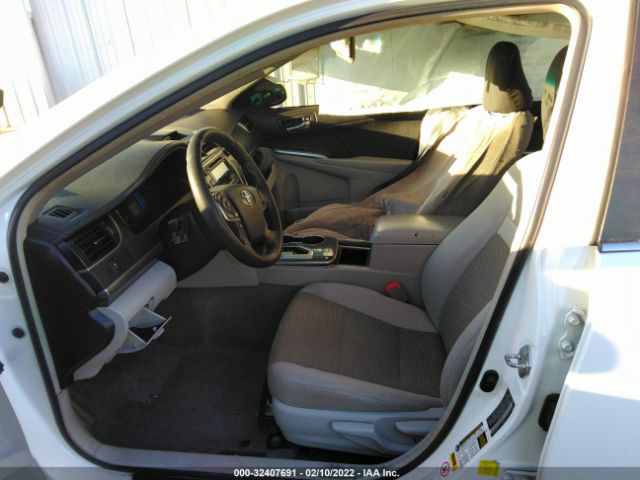 Photo 4 VIN: 4T1BD1FK3EU130149 - TOYOTA CAMRY HYBRID 