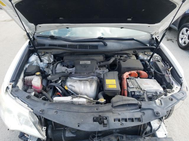 Photo 6 VIN: 4T1BD1FK4CU060982 - TOYOTA CAMRY HYBR 