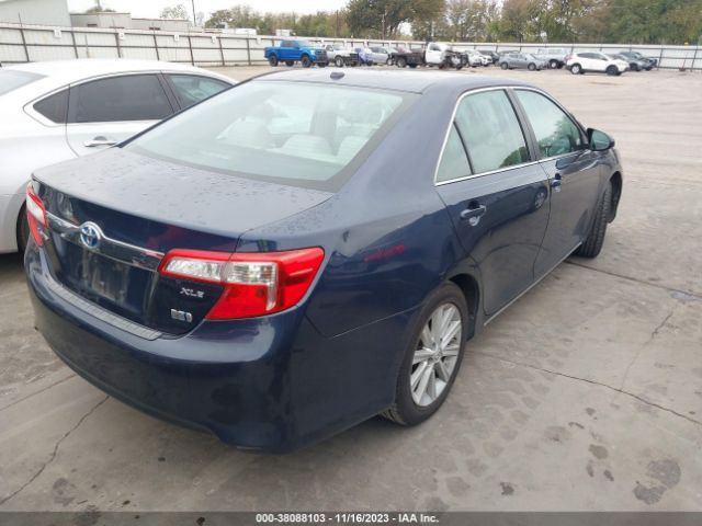 Photo 3 VIN: 4T1BD1FK4EU111402 - TOYOTA CAMRY HYBRID 