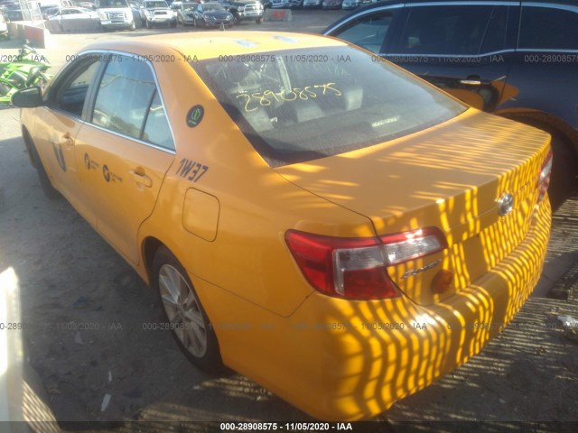 Photo 2 VIN: 4T1BD1FK4EU120889 - TOYOTA CAMRY HYBRID 