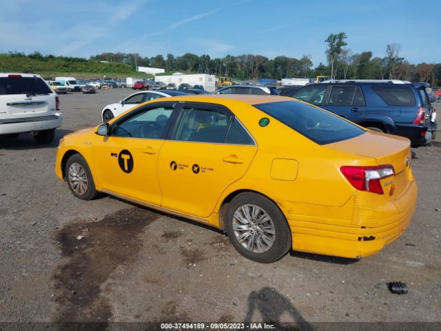 Photo 2 VIN: 4T1BD1FK4EU123890 - TOYOTA CAMRY HYBRID 