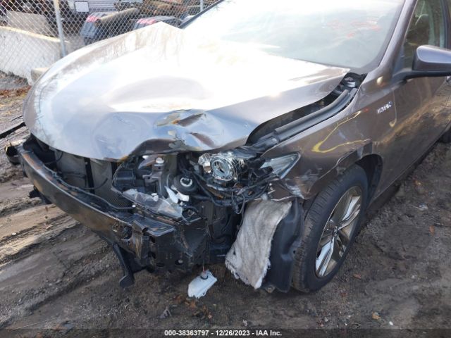 Photo 5 VIN: 4T1BD1FK4HU220401 - TOYOTA CAMRY HYBRID 