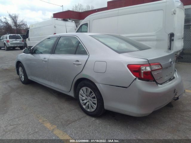 Photo 2 VIN: 4T1BD1FK5CU032687 - TOYOTA CAMRY HYBRID 