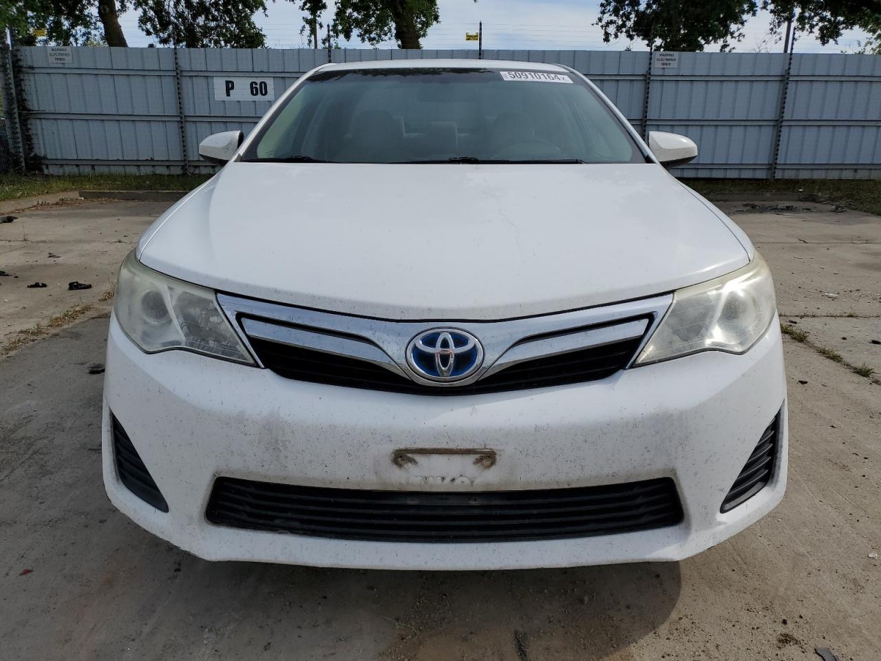 Photo 4 VIN: 4T1BD1FK5CU033676 - TOYOTA CAMRY 