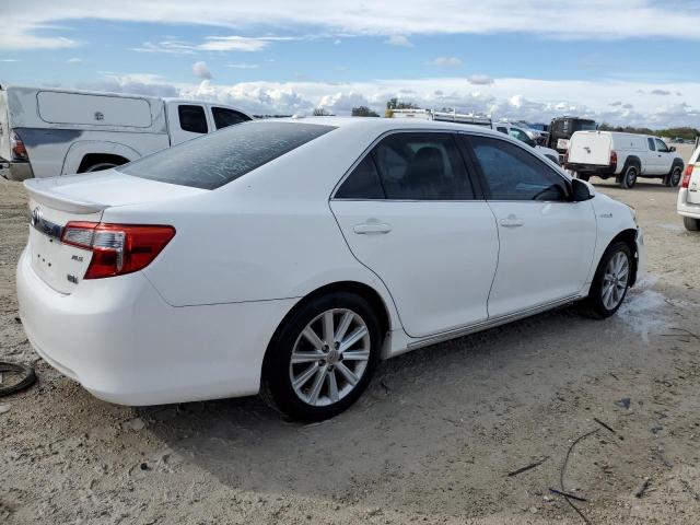 Photo 2 VIN: 4T1BD1FK5CU042068 - TOYOTA CAMRY 