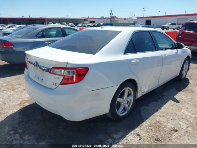 Photo 3 VIN: 4T1BD1FK5CU052129 - TOYOTA CAMRY HYBRID 