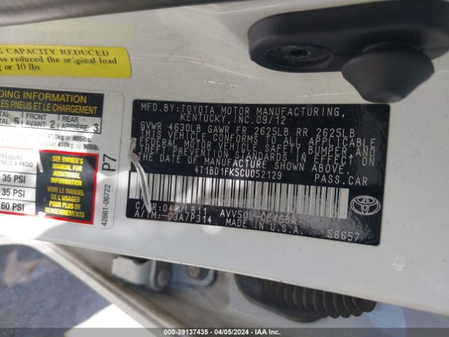 Photo 8 VIN: 4T1BD1FK5CU052129 - TOYOTA CAMRY HYBRID 