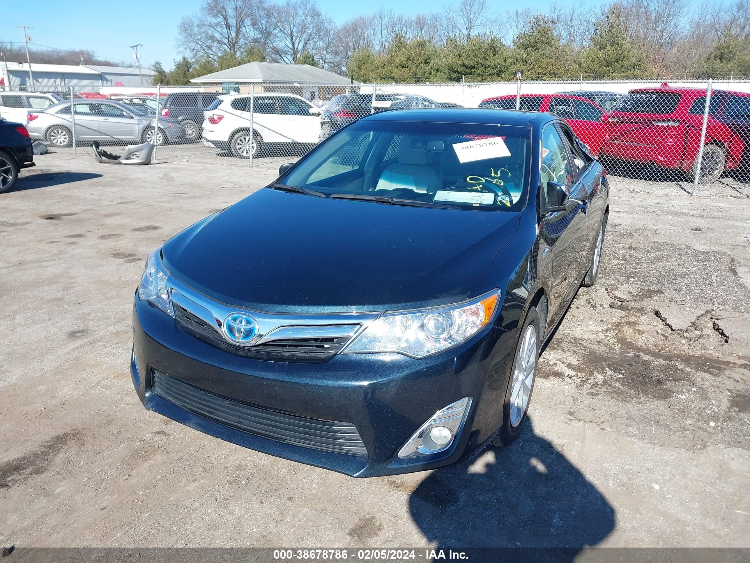 Photo 1 VIN: 4T1BD1FK5DU071927 - TOYOTA CAMRY 