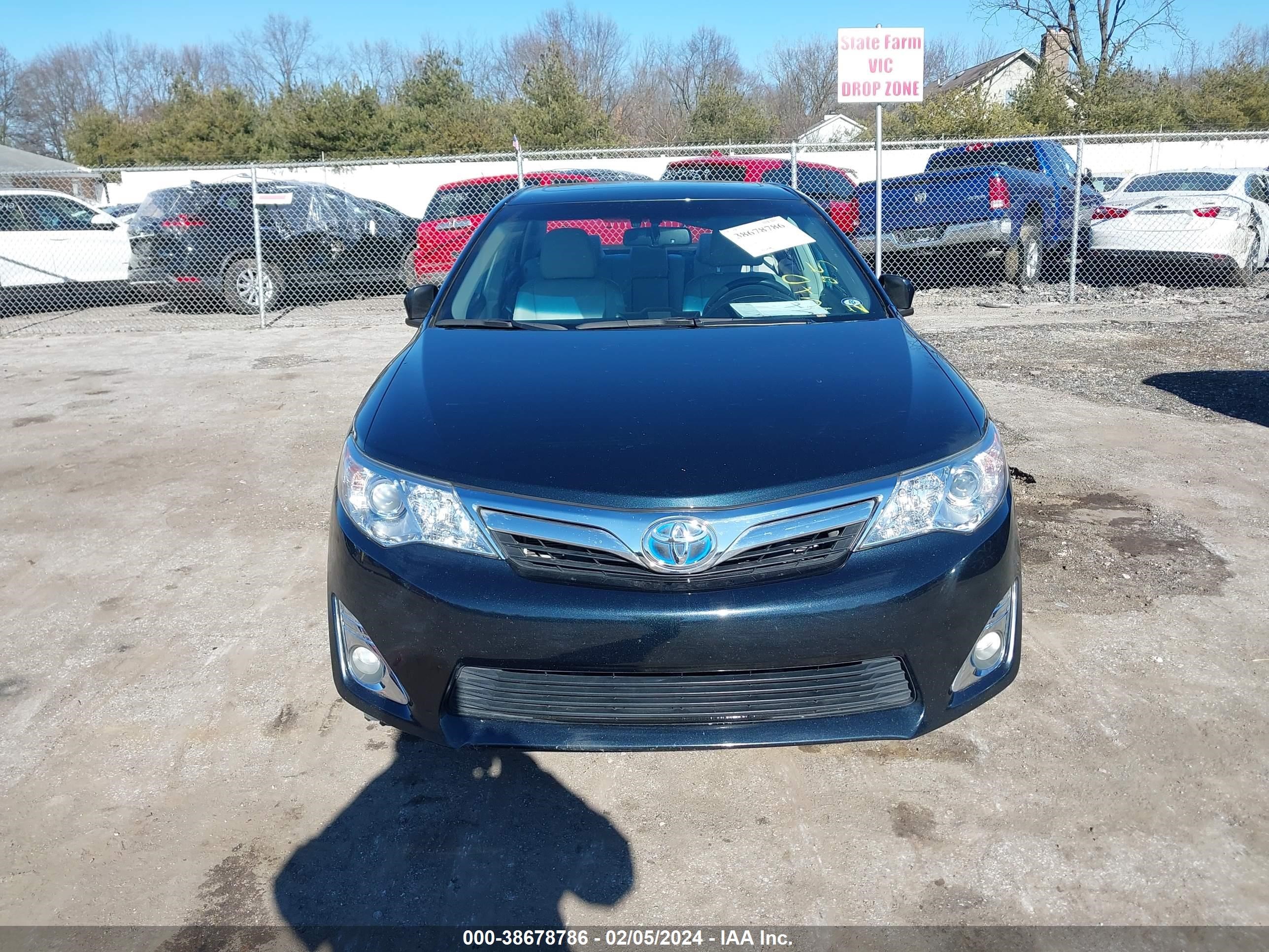 Photo 11 VIN: 4T1BD1FK5DU071927 - TOYOTA CAMRY 