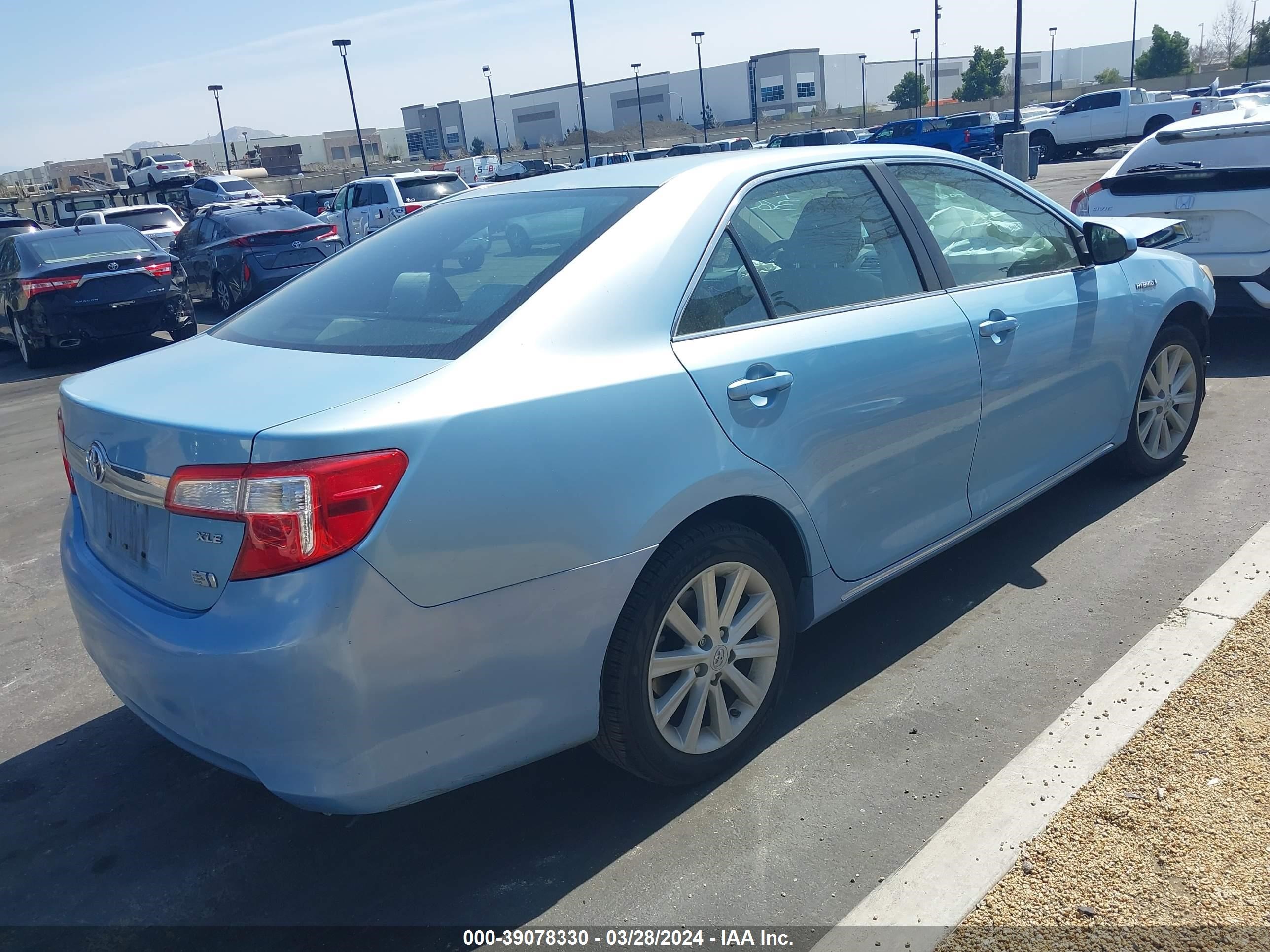 Photo 3 VIN: 4T1BD1FK5DU073158 - TOYOTA CAMRY 