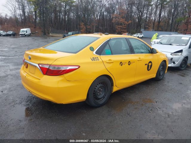 Photo 3 VIN: 4T1BD1FK5FU159783 - TOYOTA CAMRY HYBRID 