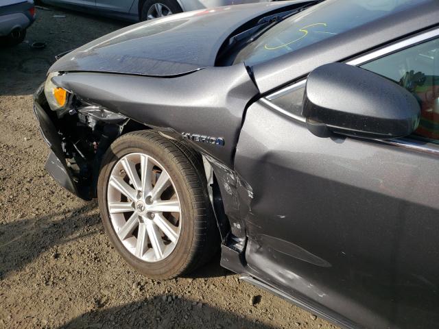 Photo 8 VIN: 4T1BD1FK6CU010715 - TOYOTA CAMRY HYBR 