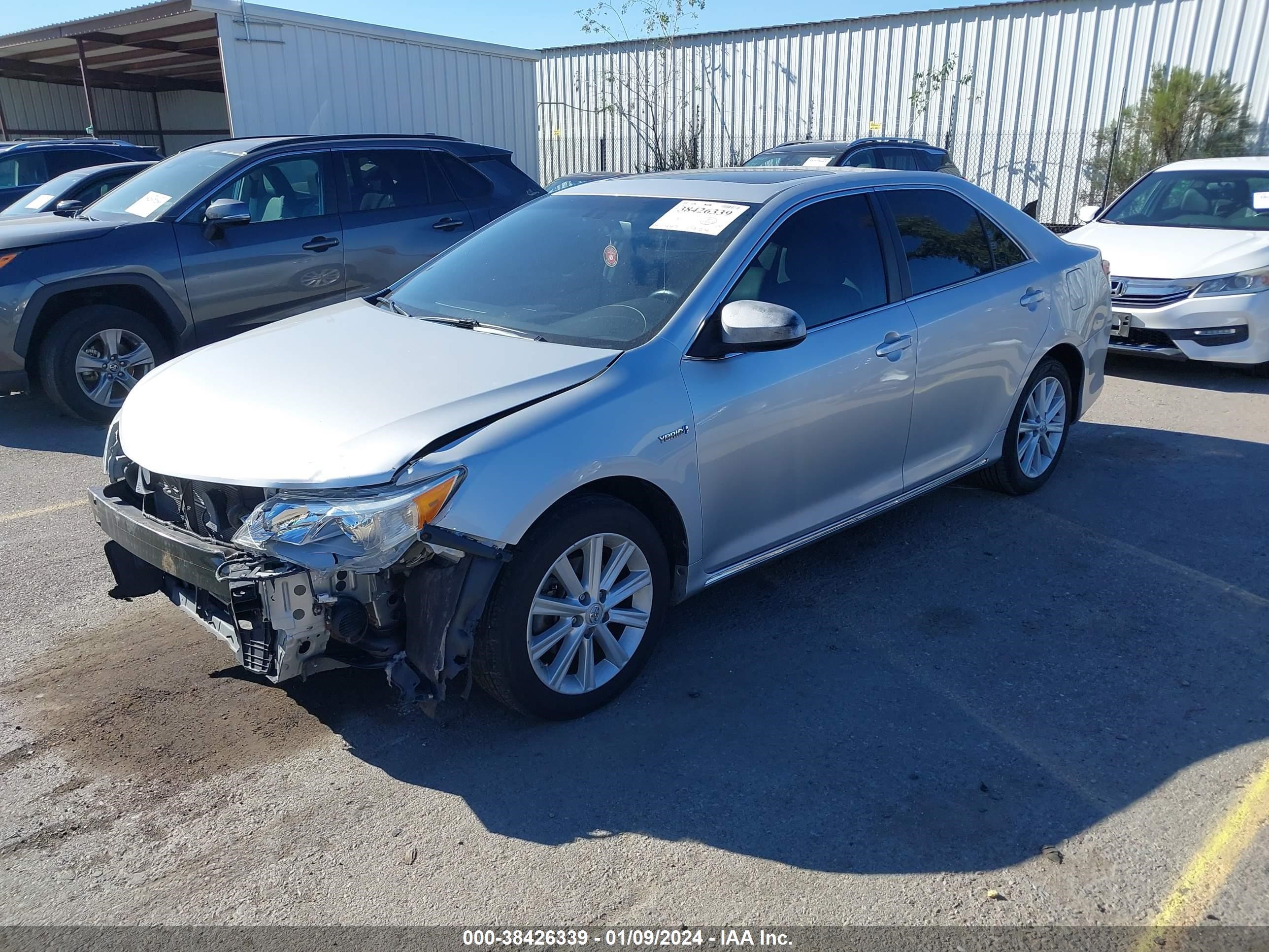 Photo 1 VIN: 4T1BD1FK6CU041236 - TOYOTA CAMRY 