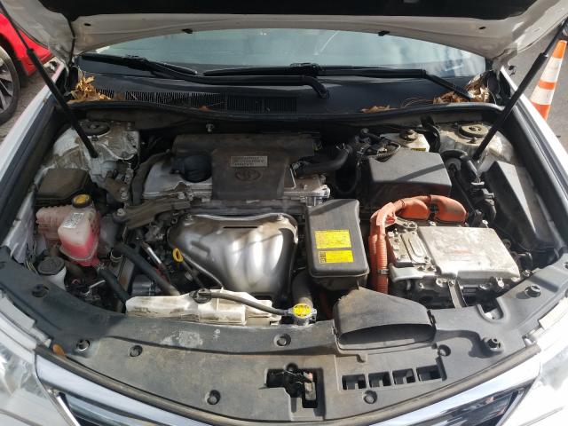 Photo 6 VIN: 4T1BD1FK6CU046792 - TOYOTA CAMRY HYBR 