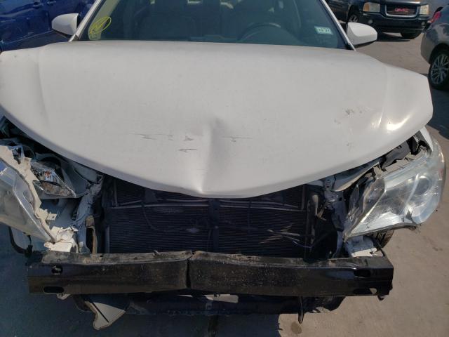 Photo 6 VIN: 4T1BD1FK6CU051202 - TOYOTA CAMRY HYBR 