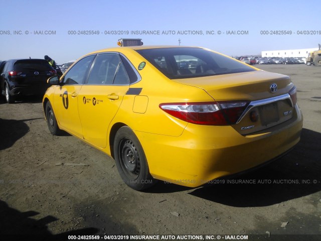 Photo 2 VIN: 4T1BD1FK6FU152888 - TOYOTA CAMRY HYBRID 