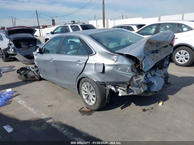 Photo 2 VIN: 4T1BD1FK6FU167178 - TOYOTA CAMRY HYBRID 