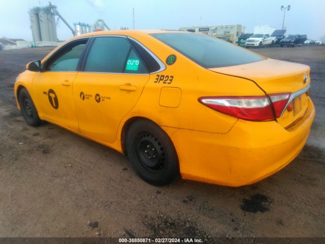 Photo 2 VIN: 4T1BD1FK6FU176009 - TOYOTA CAMRY HYBRID 