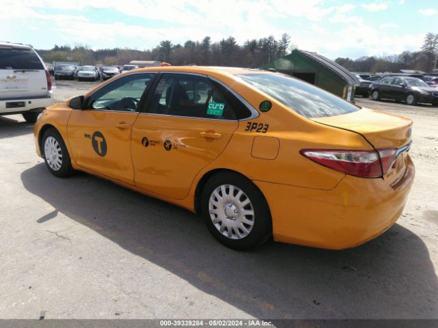 Photo 2 VIN: 4T1BD1FK6FU176009 - TOYOTA CAMRY HYBRID 