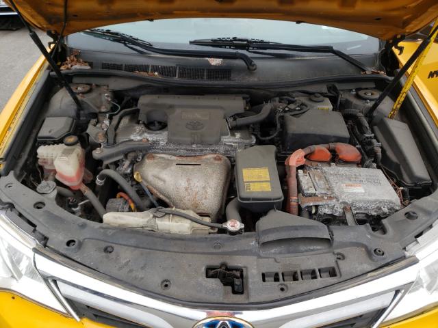 Photo 6 VIN: 4T1BD1FK7CU063004 - TOYOTA CAMRY HYBR 