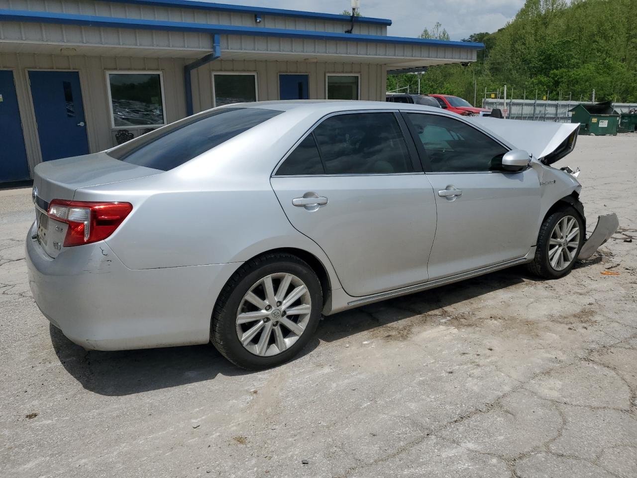 Photo 2 VIN: 4T1BD1FK7DU085652 - TOYOTA CAMRY 