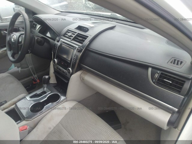 Photo 4 VIN: 4T1BD1FK7EU102483 - TOYOTA CAMRY HYBRID 