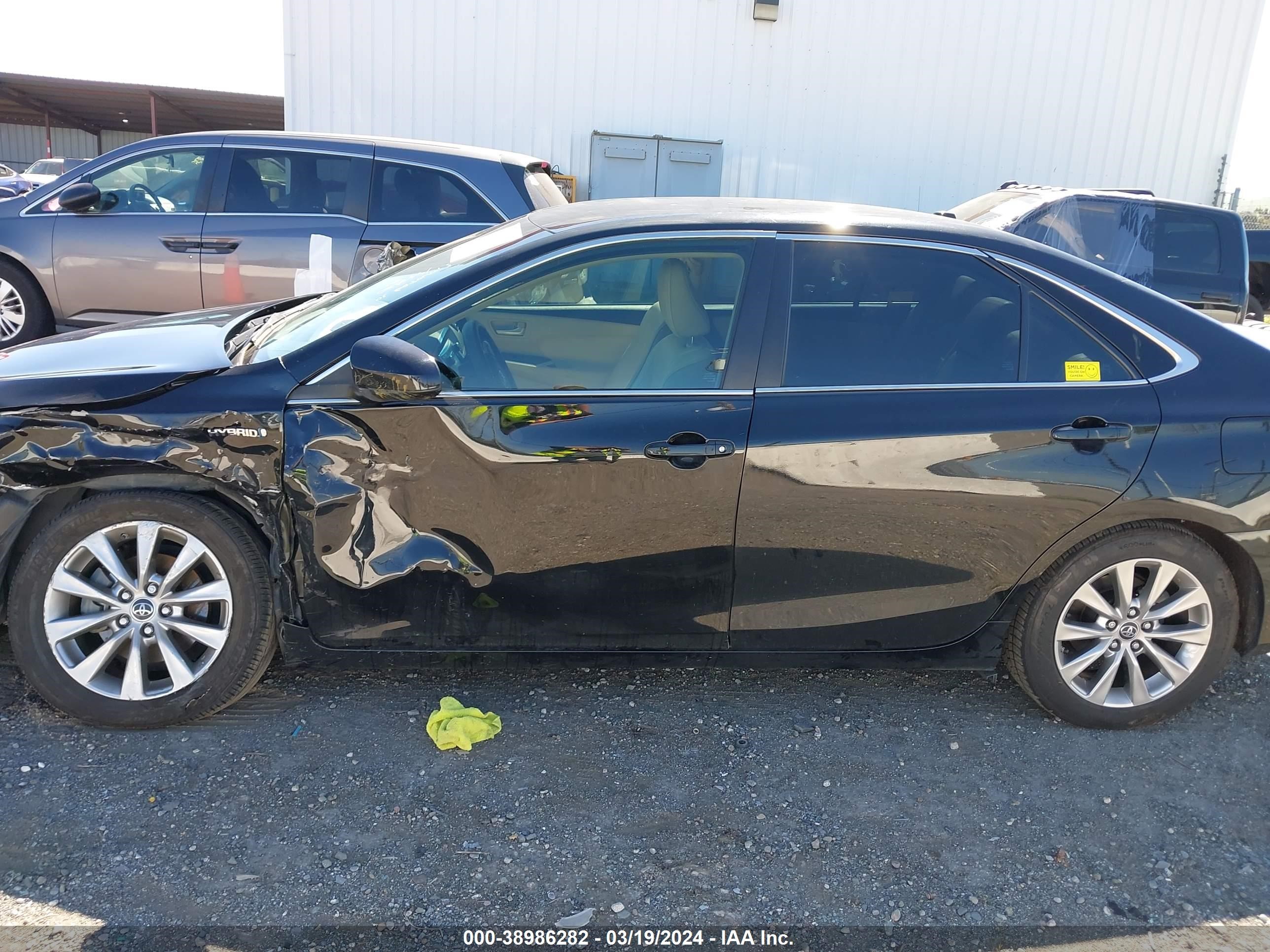 Photo 12 VIN: 4T1BD1FK7FU155170 - TOYOTA CAMRY 