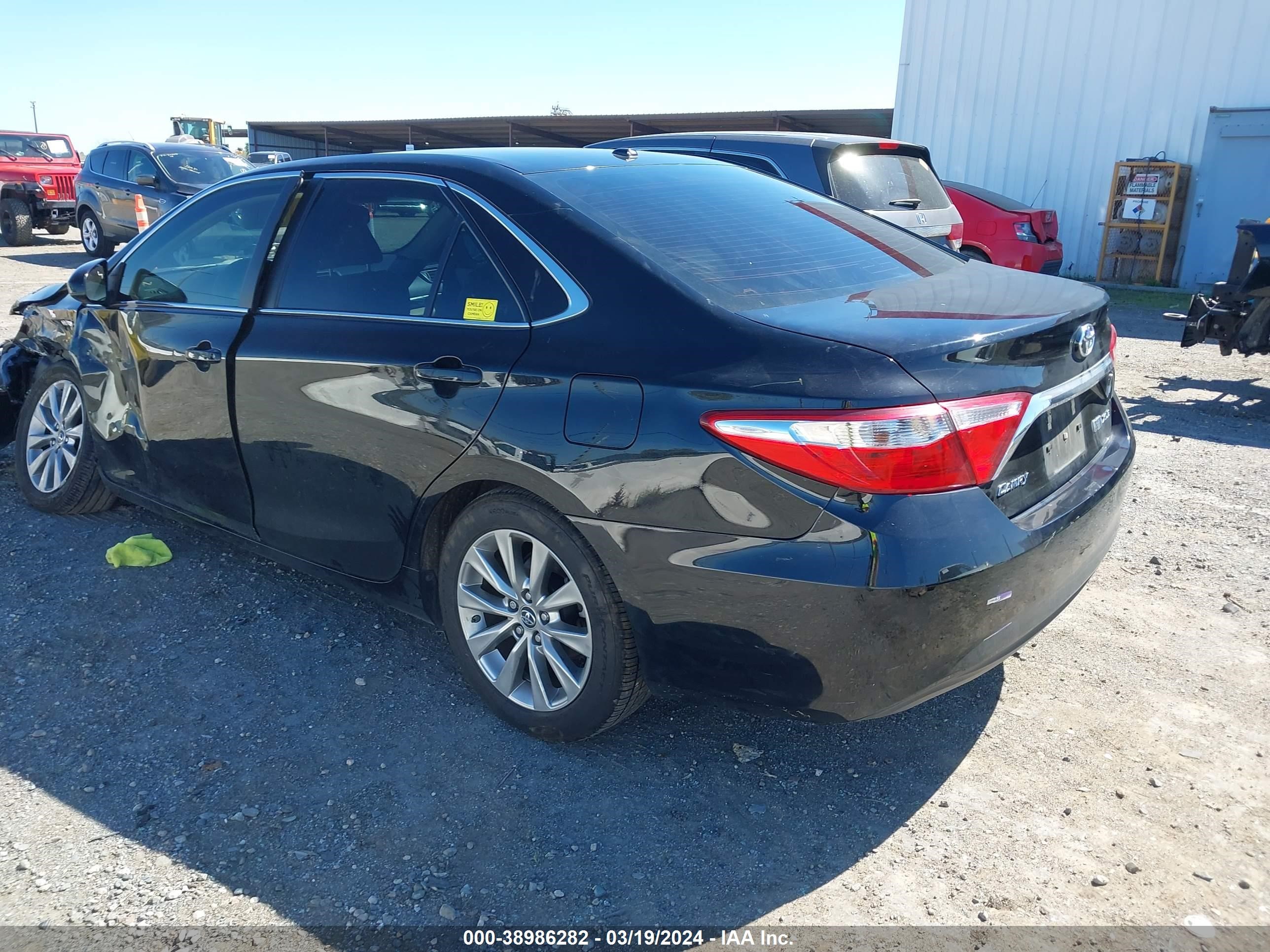 Photo 2 VIN: 4T1BD1FK7FU155170 - TOYOTA CAMRY 