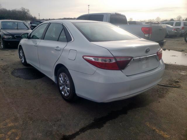 Photo 2 VIN: 4T1BD1FK7FU164617 - TOYOTA CAMRY HYBR 