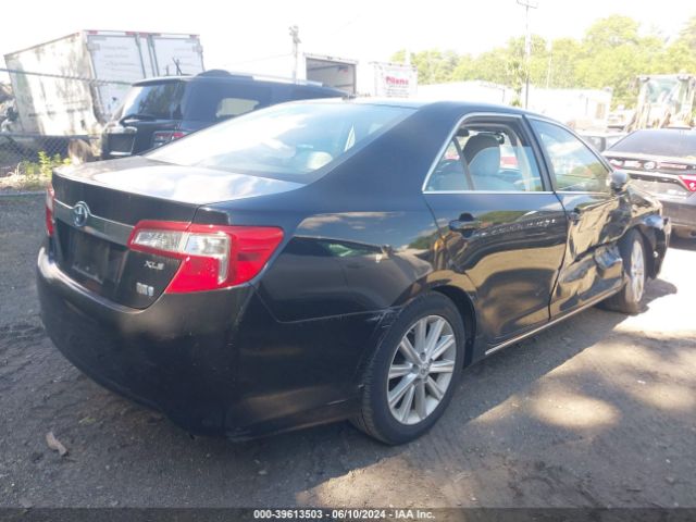 Photo 3 VIN: 4T1BD1FK8CU009002 - TOYOTA CAMRY 