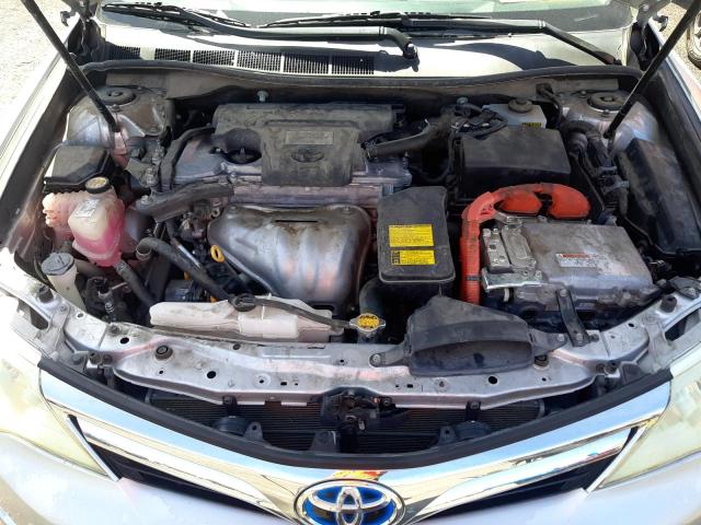 Photo 6 VIN: 4T1BD1FK8CU013731 - TOYOTA CAMRY HYBR 