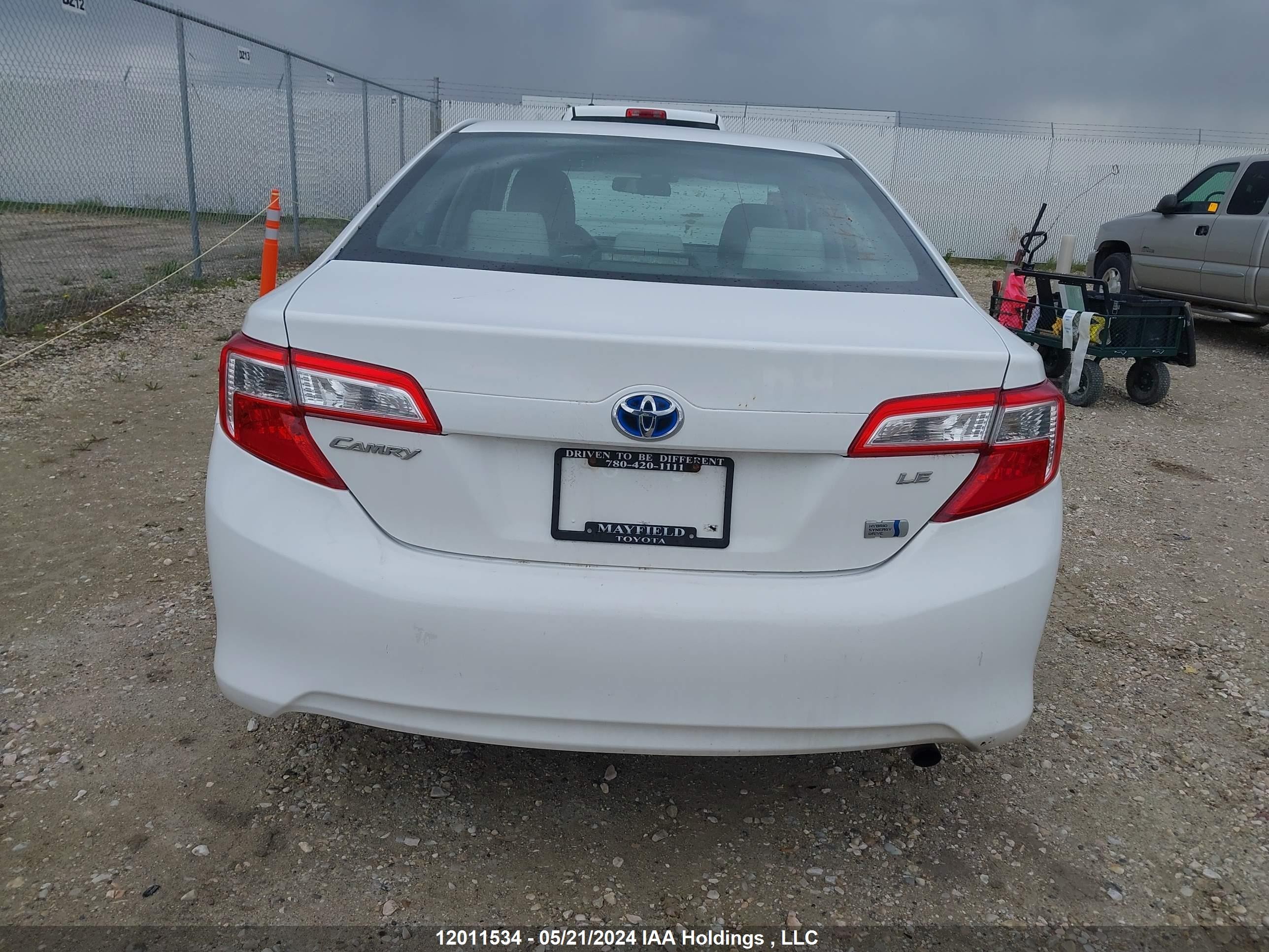 Photo 15 VIN: 4T1BD1FK8CU052335 - TOYOTA CAMRY HYBR 