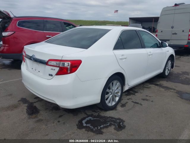 Photo 3 VIN: 4T1BD1FK8CU057776 - TOYOTA CAMRY HYBRID 