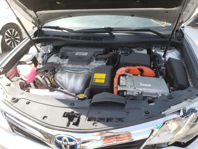 Photo 6 VIN: 4T1BD1FK8CU058264 - TOYOTA CAMRY HYBR 